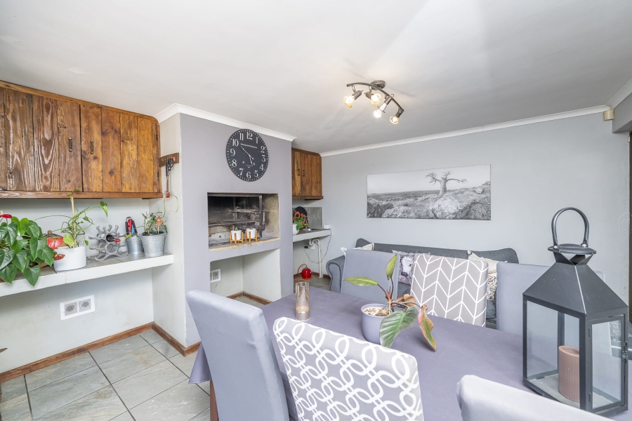 3 Bedroom Property for Sale in Viking Village Western Cape